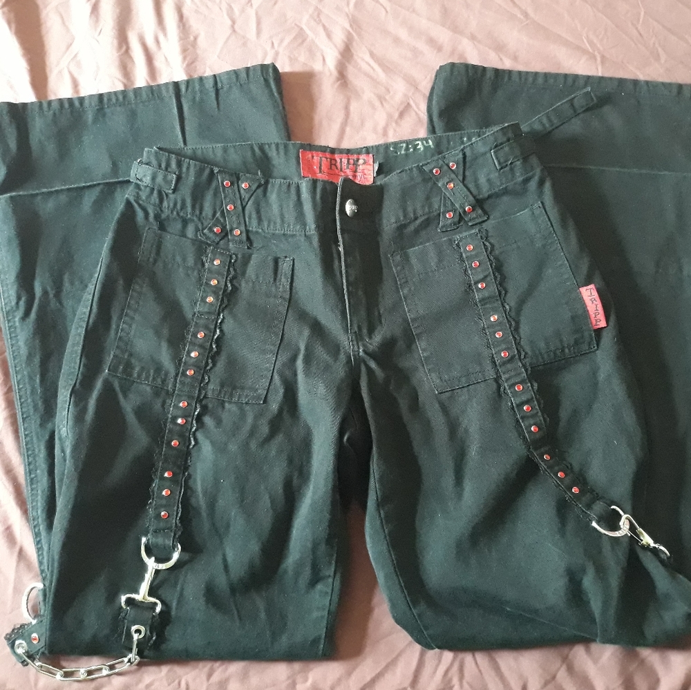 Tripp nyc lace and red rhinestone flares size 11